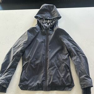 Ivivva girls size 14 hooded and lined rain jacket